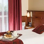 Brit La Beaujoire Parc Expo Hotell 4*