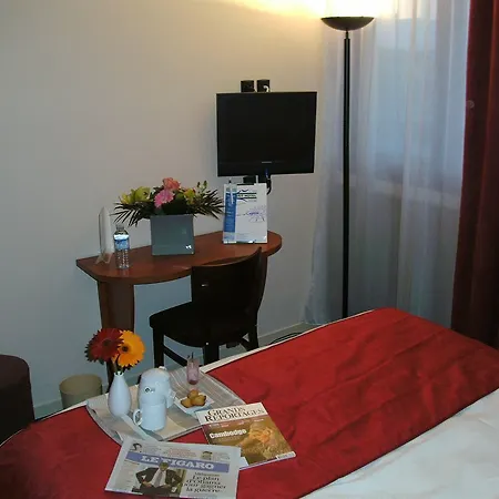 Brit La Beaujoire Parc Expo Hotel 4*