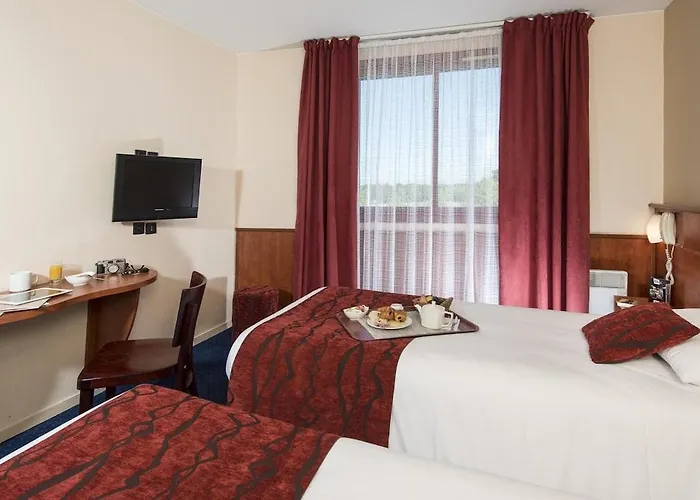 Brit La Beaujoire Parc Expo 4* Нант