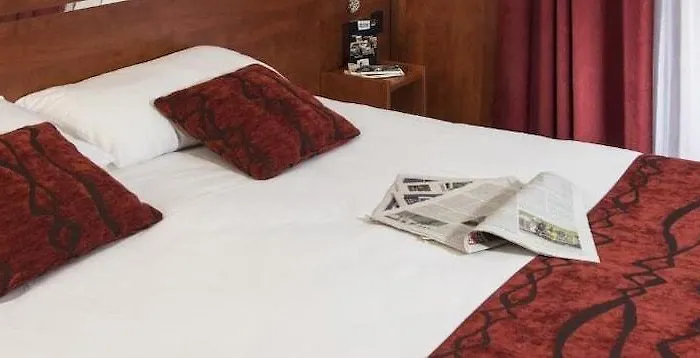 Brit La Beaujoire - L'amandine Hotel