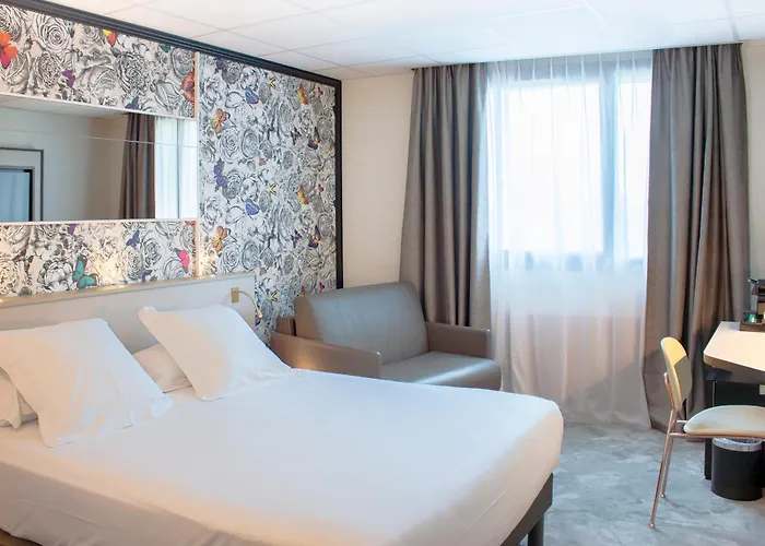 Hotel Brit La Beaujoire - L'amandine 4*