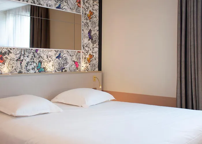 Hotel Brit La Beaujoire - L'amandine 4*