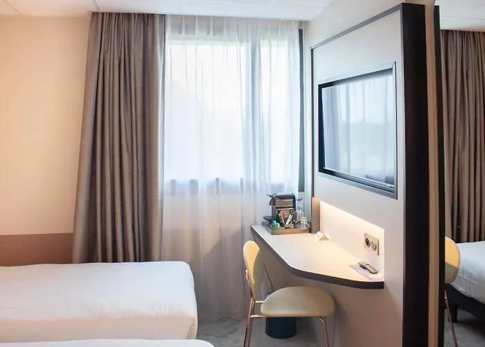 Brit La Beaujoire - L'amandine 4* Nantes