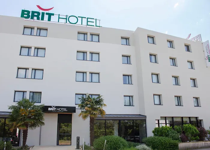 Hotel Brit La Beaujoire - L'amandine 4*