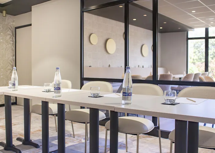 Hotel Brit La Beaujoire - L'amandine