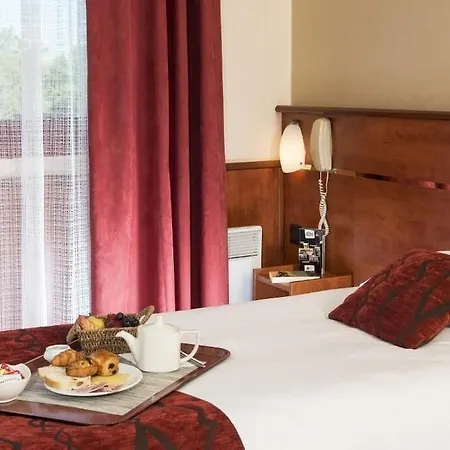 Brit La Beaujoire Parc Expo Hotel 4*