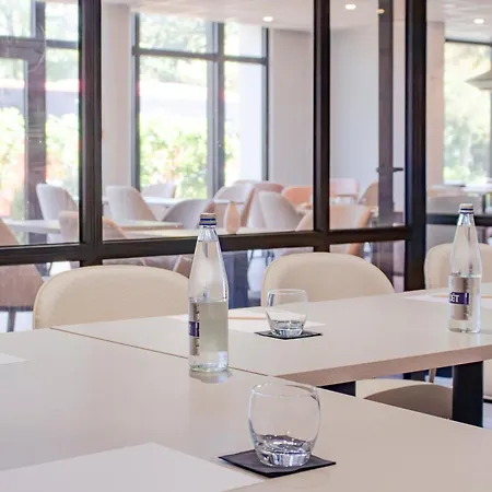 Hotel Brit La Beaujoire Parc Expo 4*