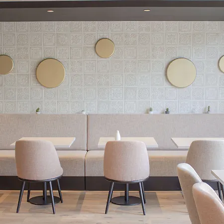Brit La Beaujoire Parc Expo Hotel 4*